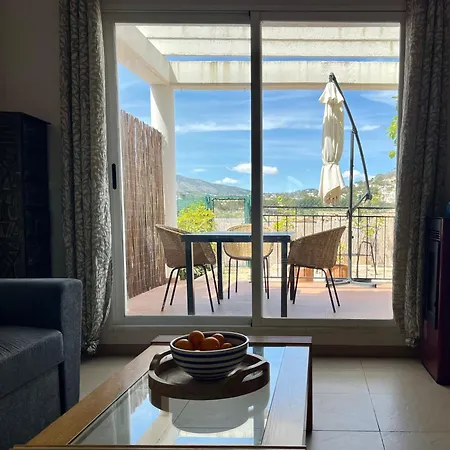 Hola Casa بيت للعطل